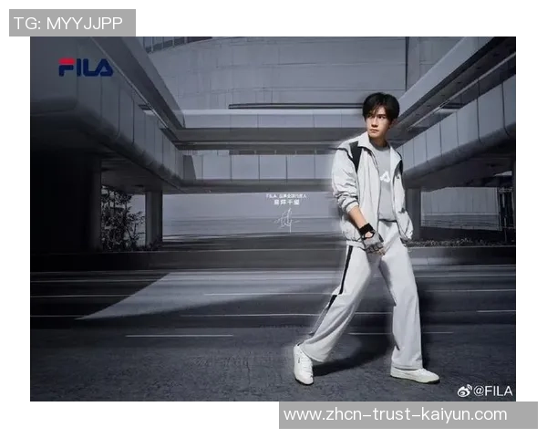 易烊千玺展现足球才华与青春活力的精彩瞬间